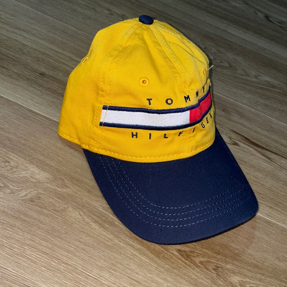 Tommy Hilfiger Vintage Dad Hat